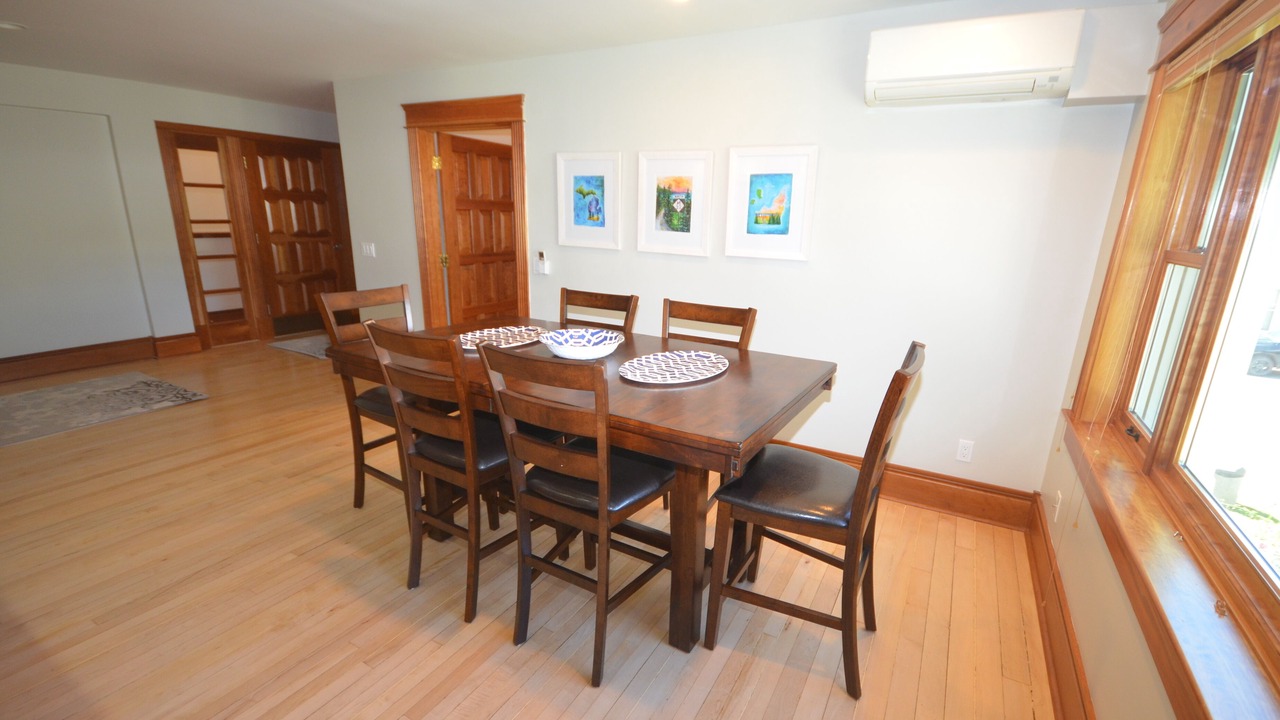 Photo of Bedroom in Northport