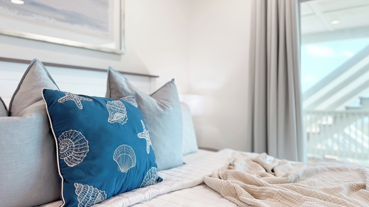 Photo of Bedroom in Gulf Shores