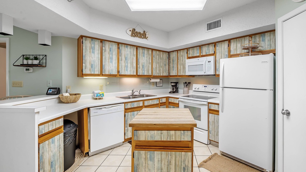 Photo of Kitchen in Orange Beach