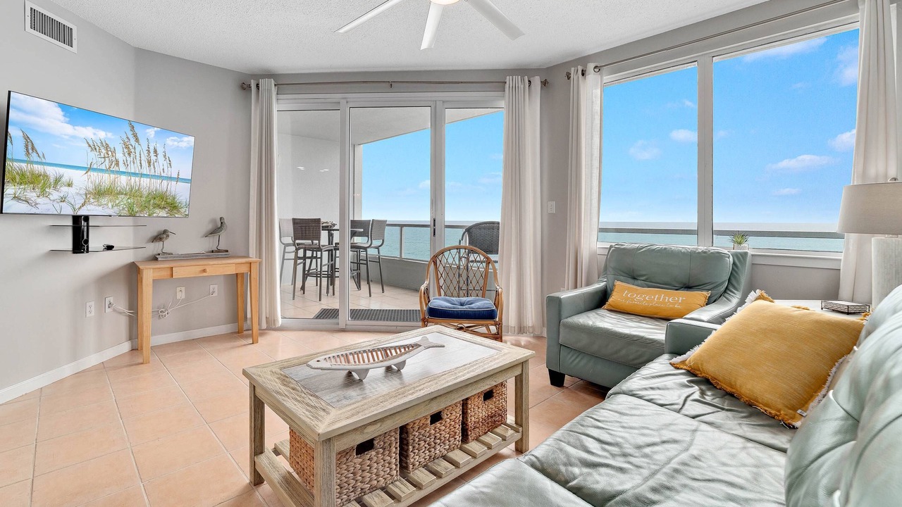 Photo of Livingroom in Orange Beach