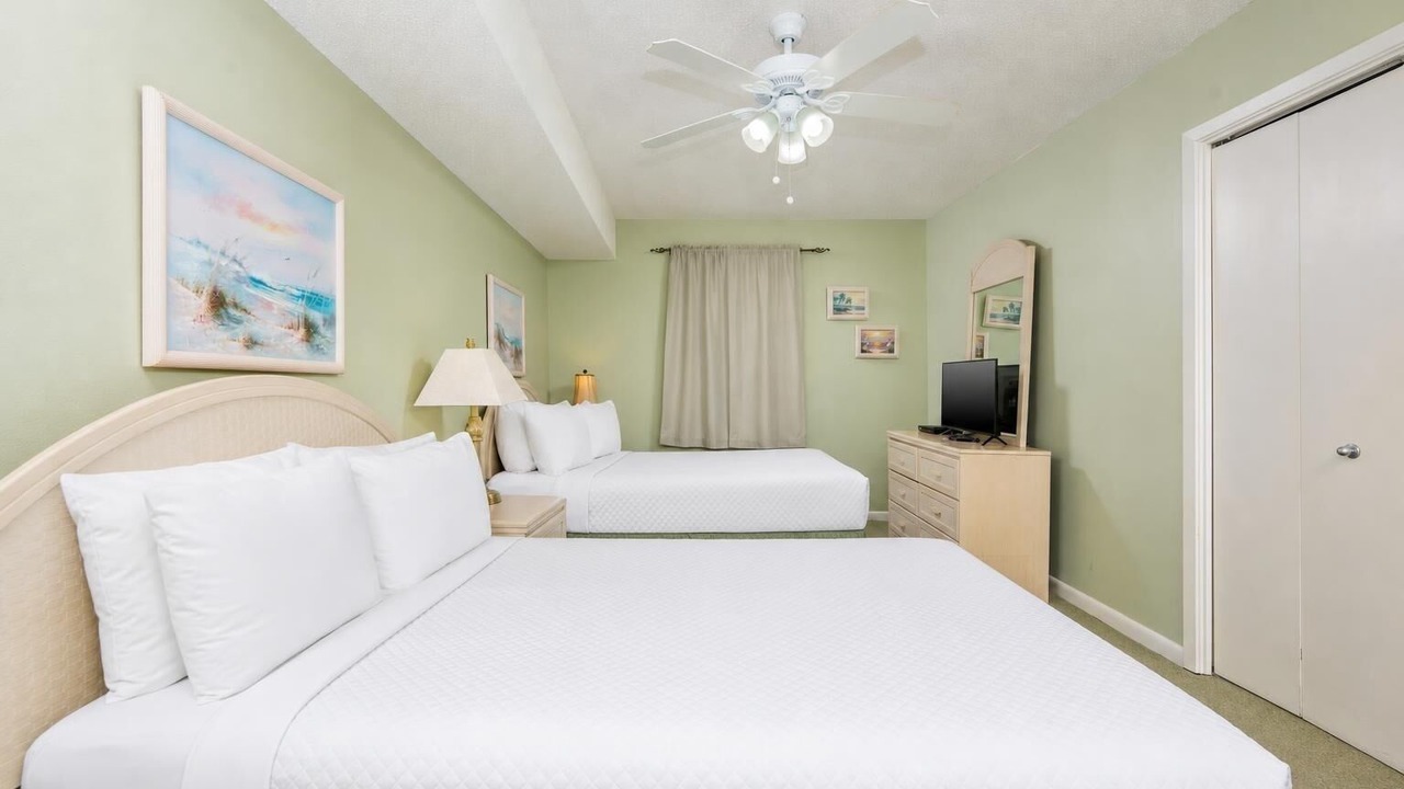 Photo of Bedroom in Orange Beach