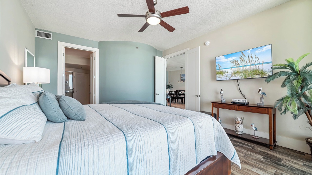 Photo of Bedroom in Orange Beach East