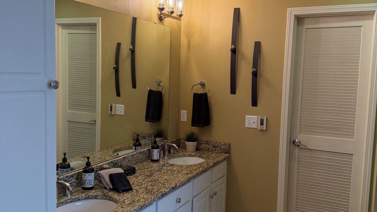 Photo of Bathroom in Toledo