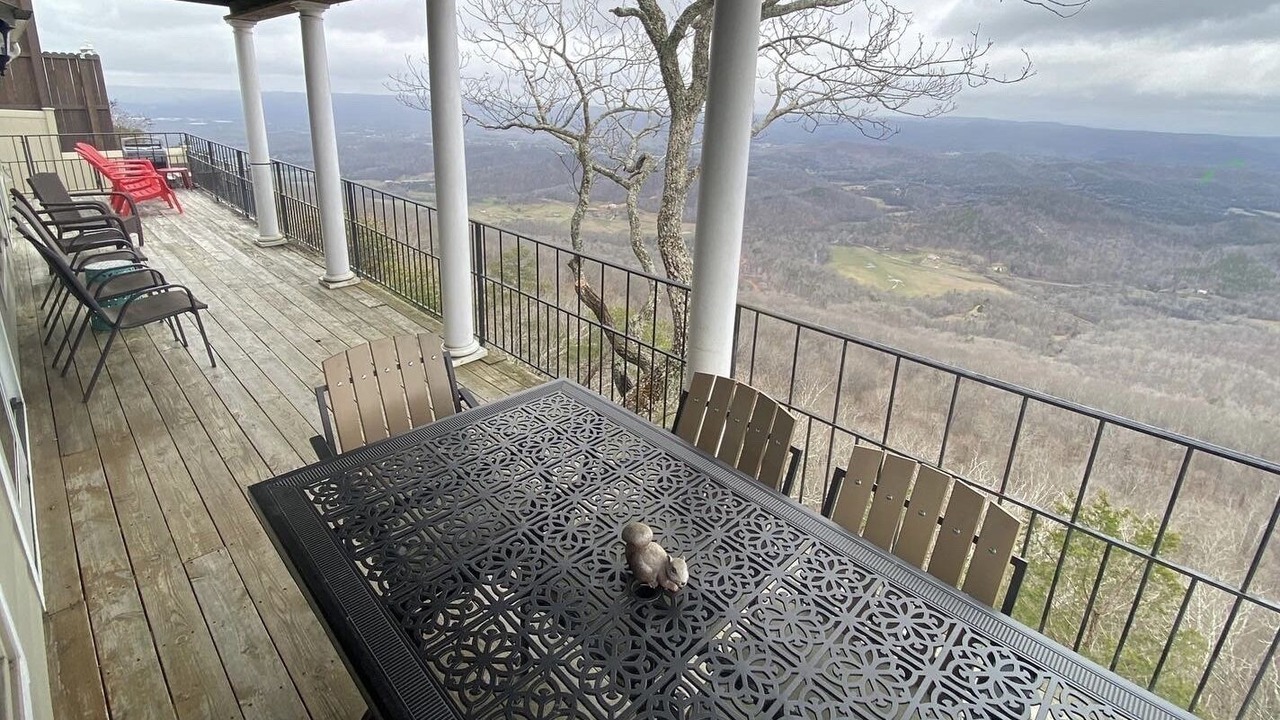 Photo of Patio Balcony in Lookout Mountain