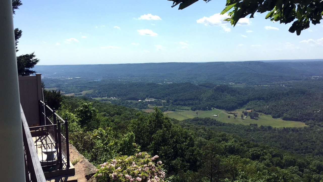 Photo of Patio Balcony in Lookout Mountain