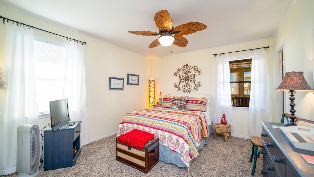 Photo of Bedroom in Fort Morgan