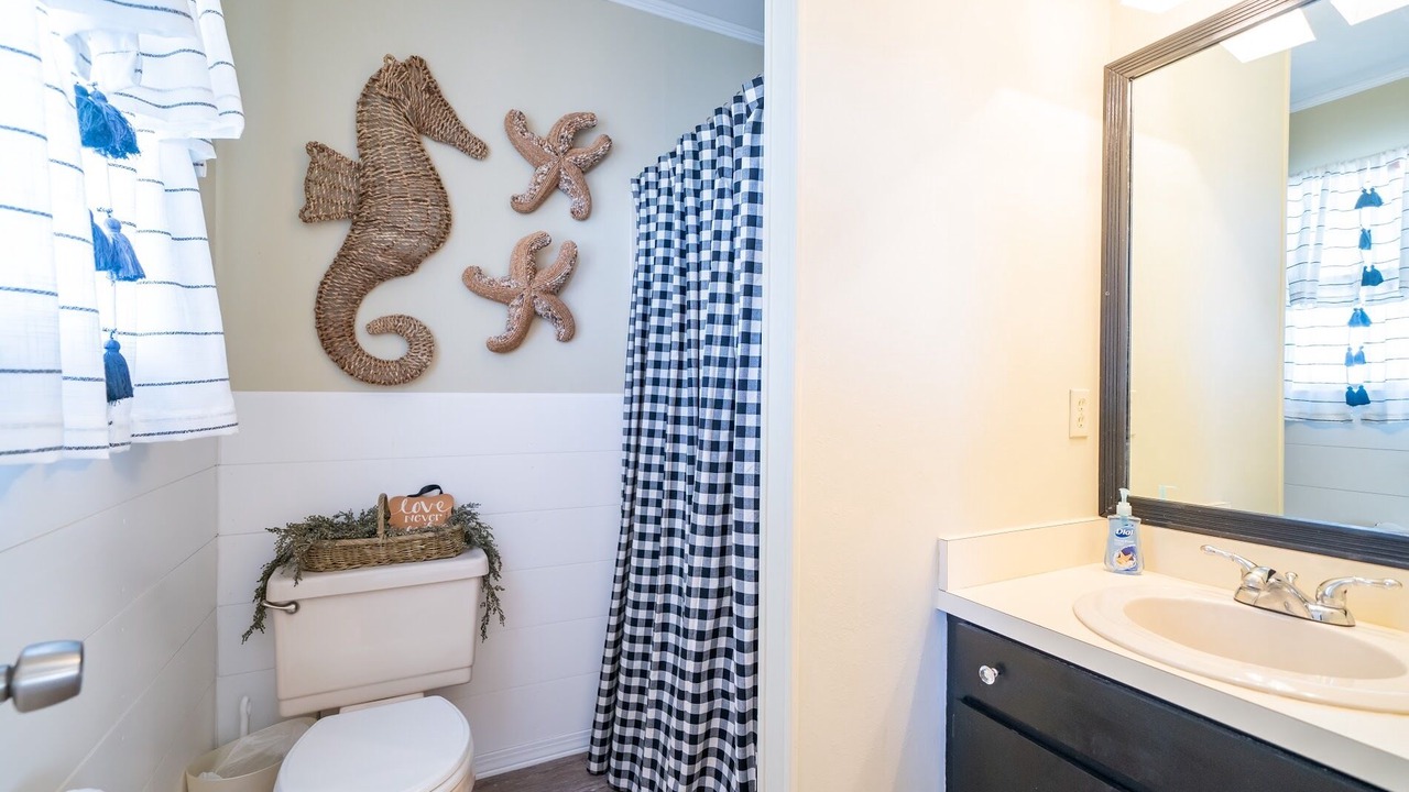Photo of Bathroom in Fort Morgan