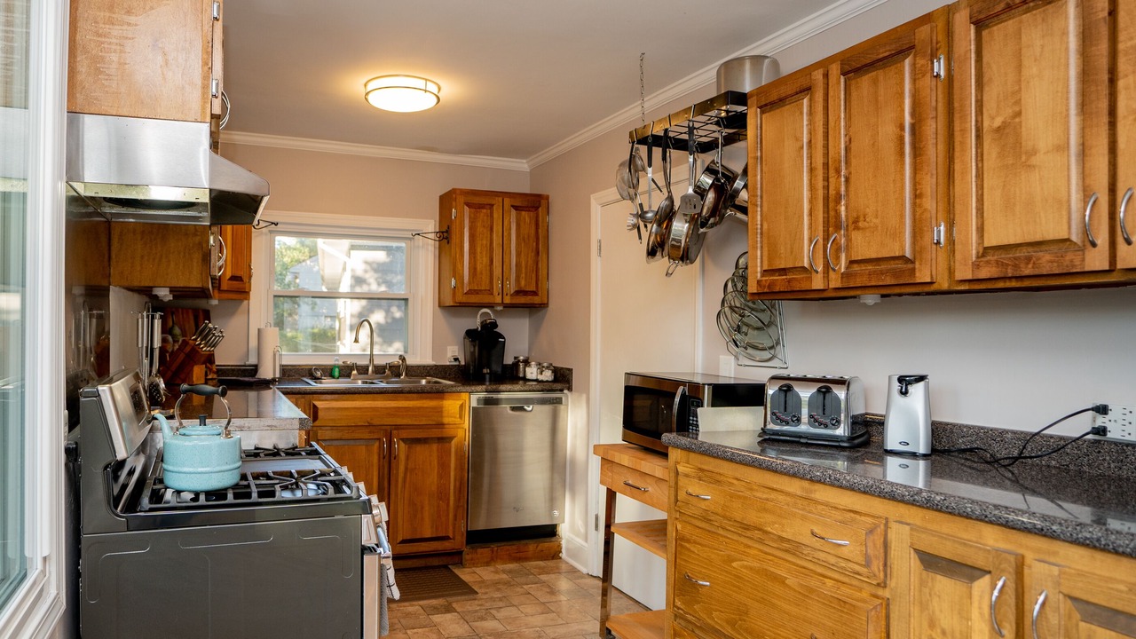 Photo of Kitchen in East Lake