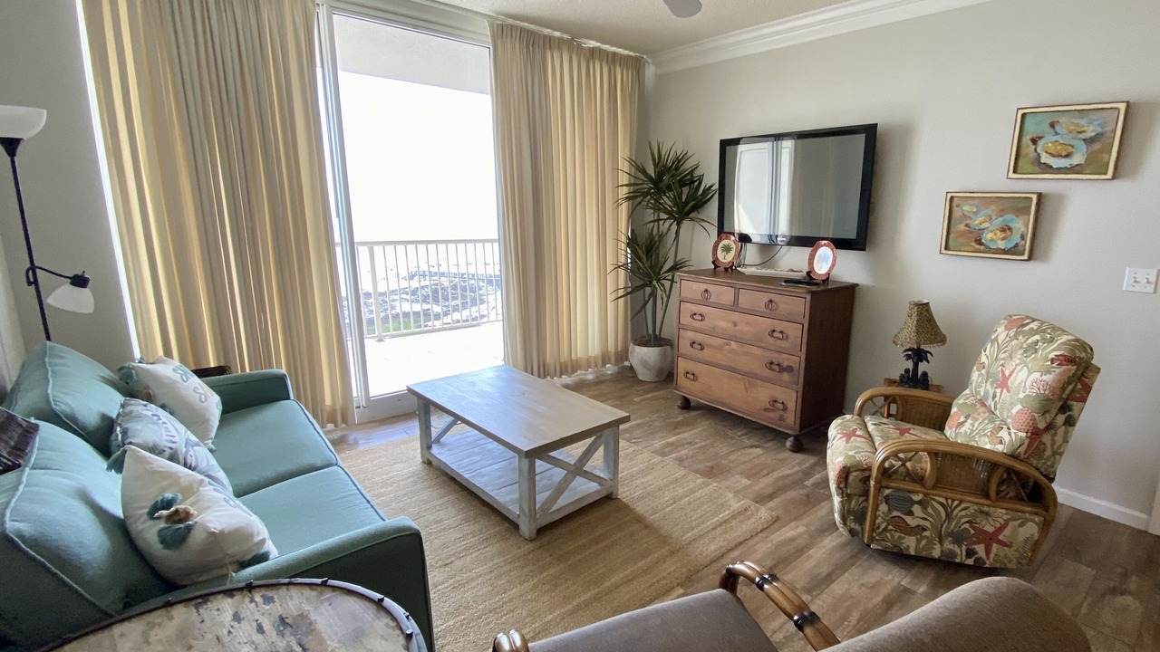 Photo of Livingroom in Fort Morgan