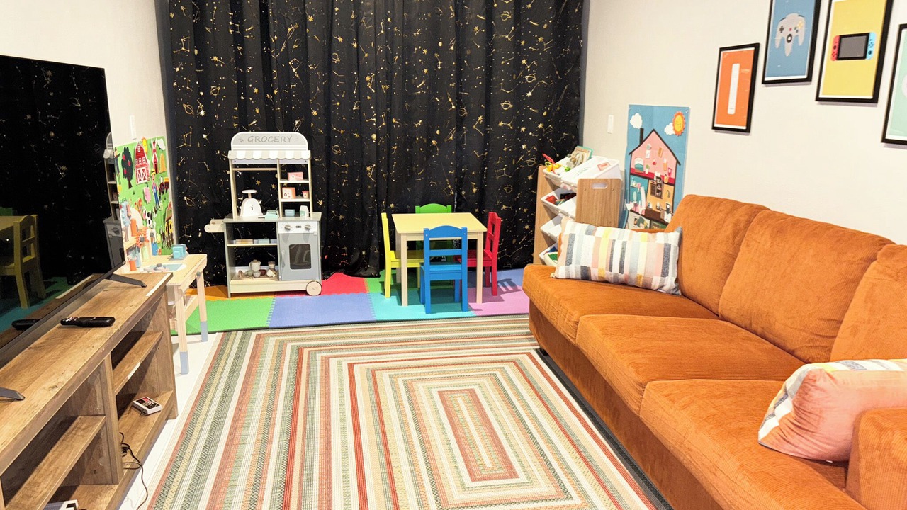 Photo of Bedroom in Lakeside