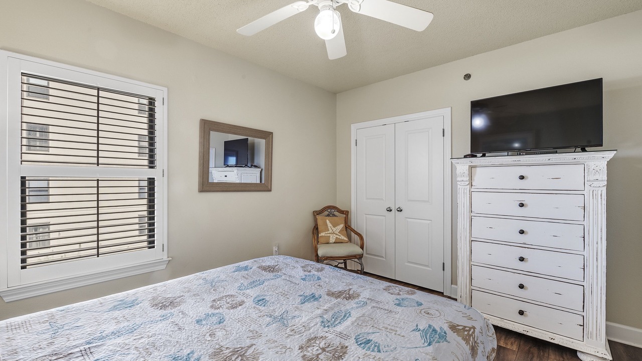 Photo of Bedroom in Orange Beach