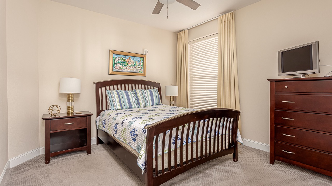 Photo of Bedroom in Pensacola Beach