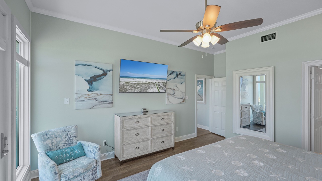 Photo of Bedroom in Gulf Shores