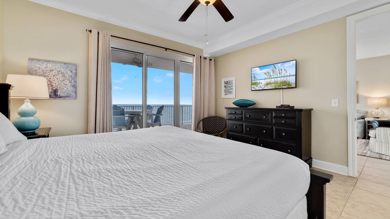 Photo of Bedroom in Orange Beach East