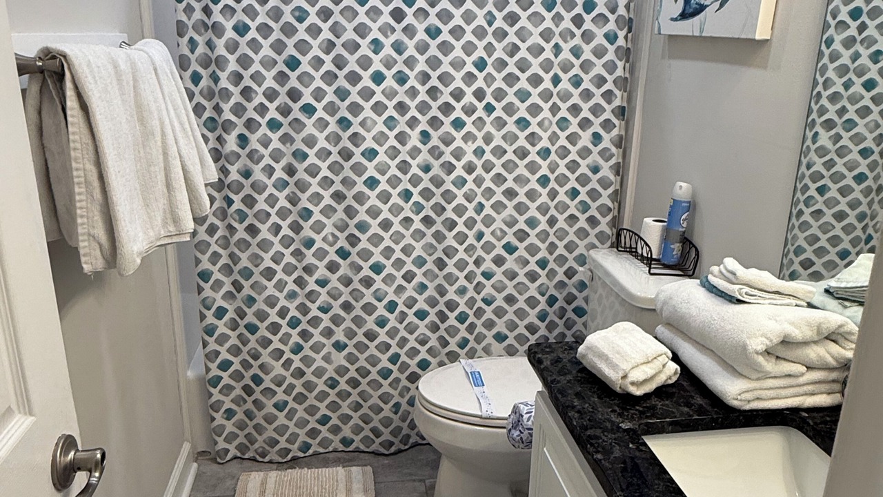 Photo of Bathroom in Gulf Shores