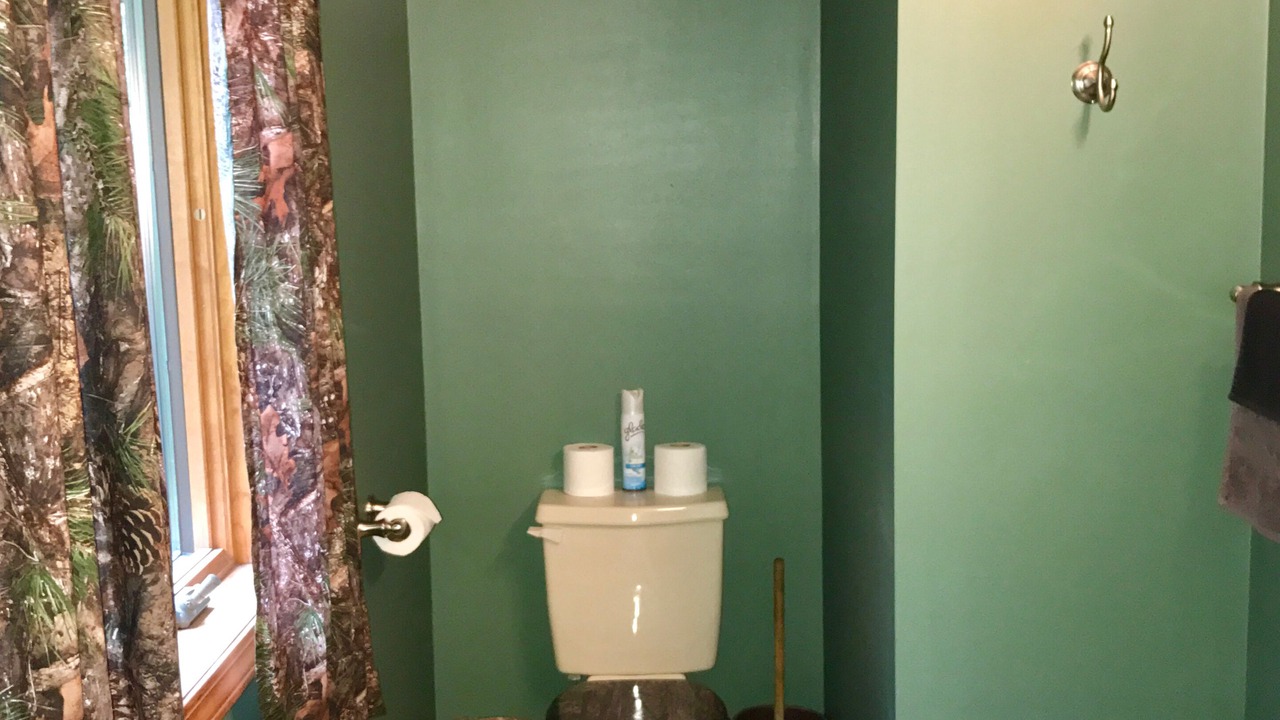 Photo of Bathroom in Shingleton