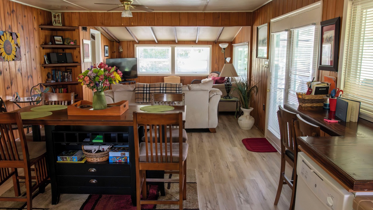 Photo of Bedroom in Muscle Shoals