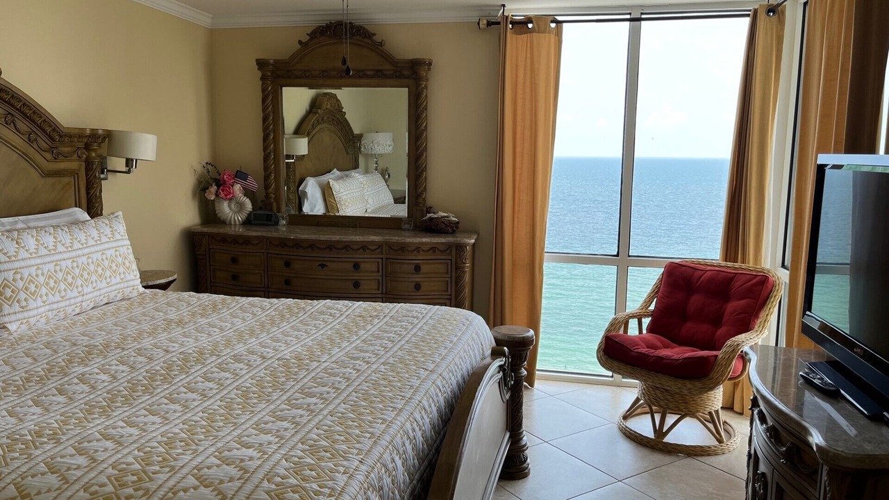 Photo of Bedroom in Ono Island