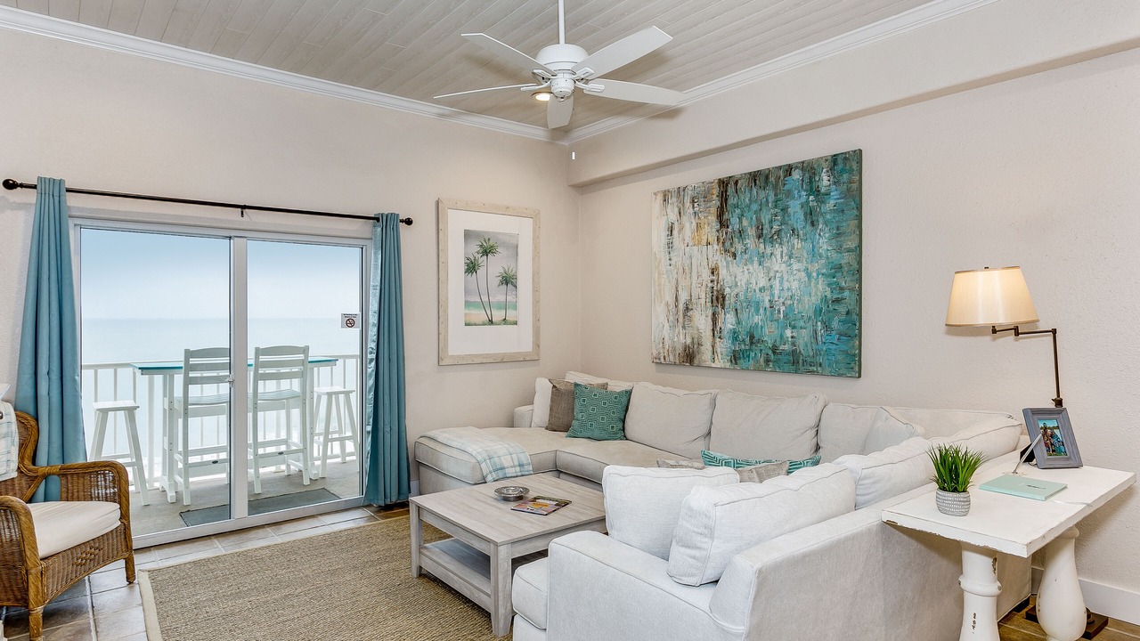 Photo of Livingroom in Pensacola Beach