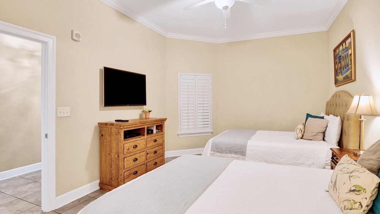 Photo of Bedroom in Orange Beach