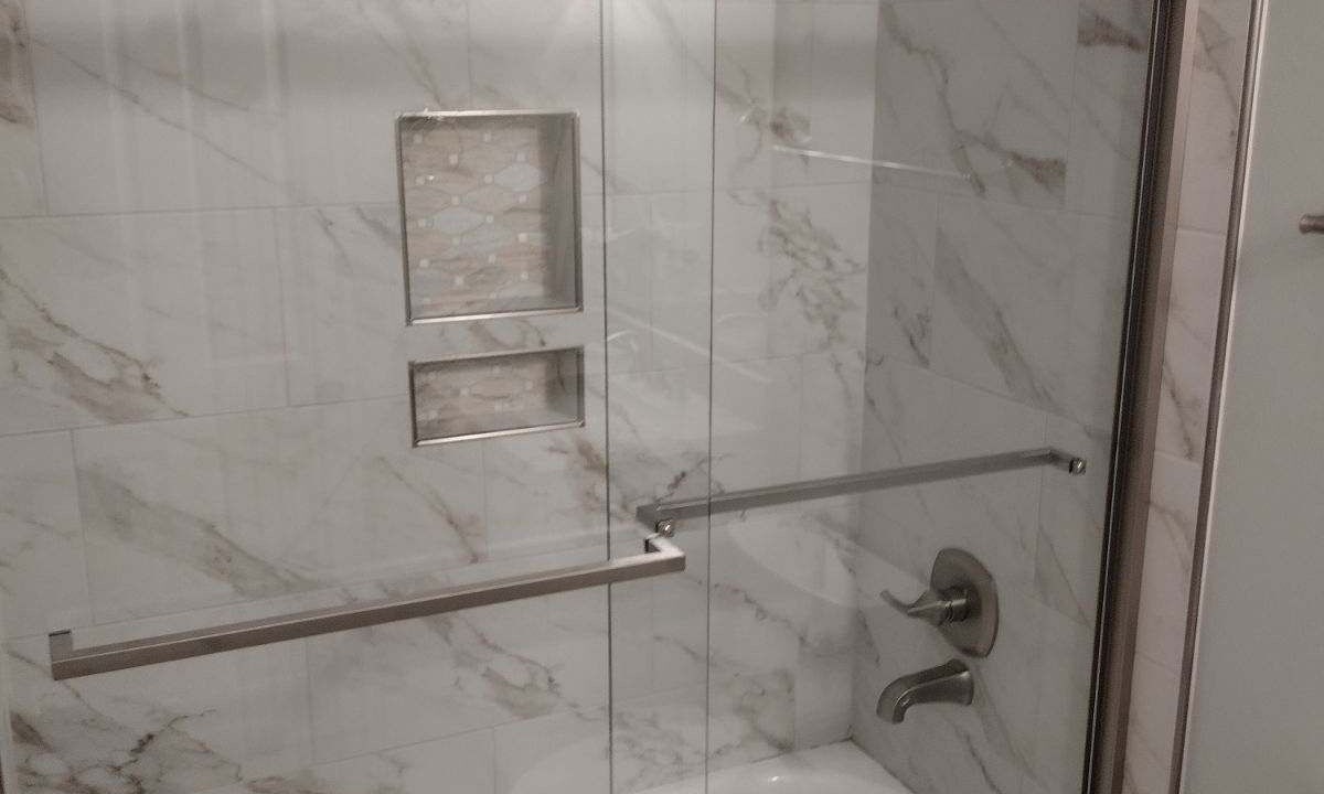 Photo of Bathroom in Orange Beach East