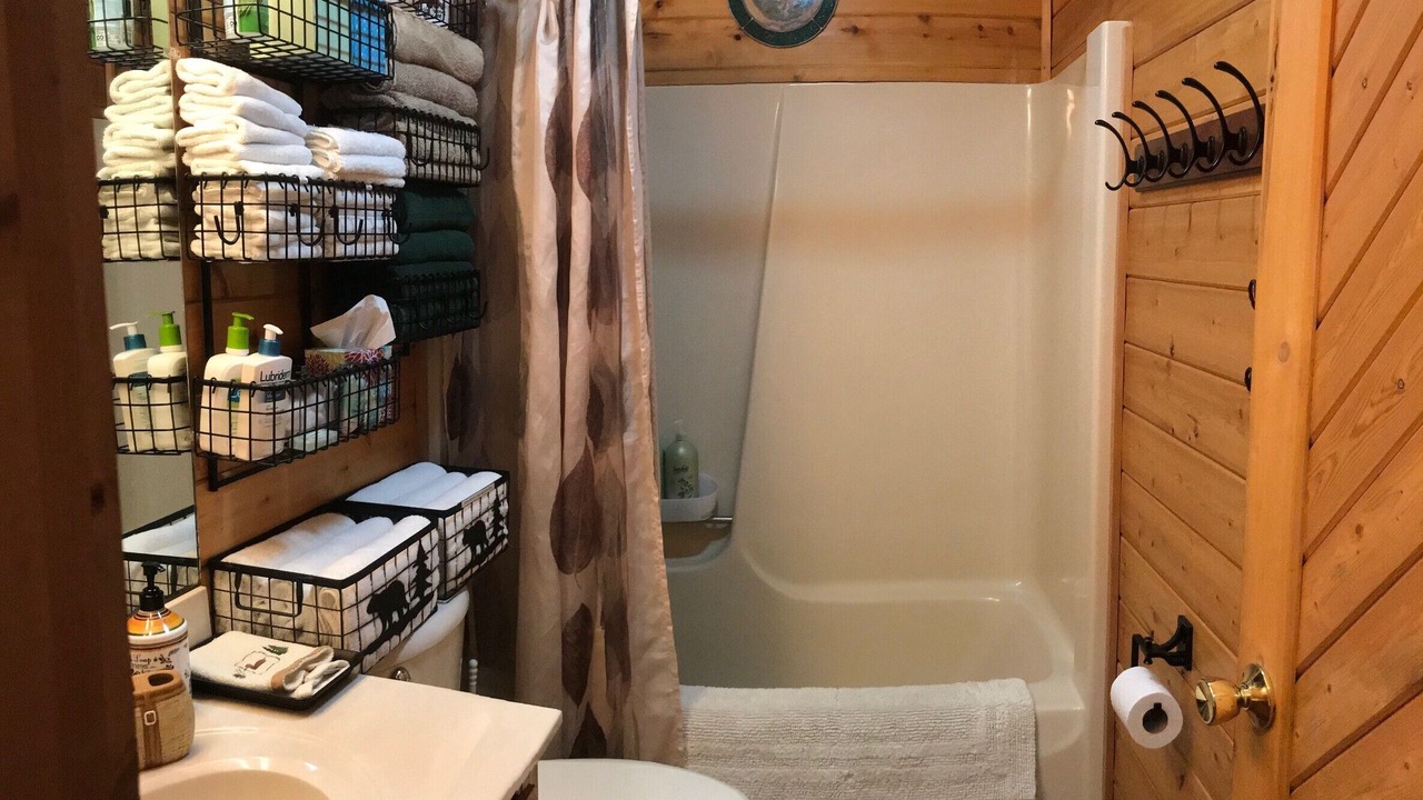 Photo of Bathroom in Mayfield