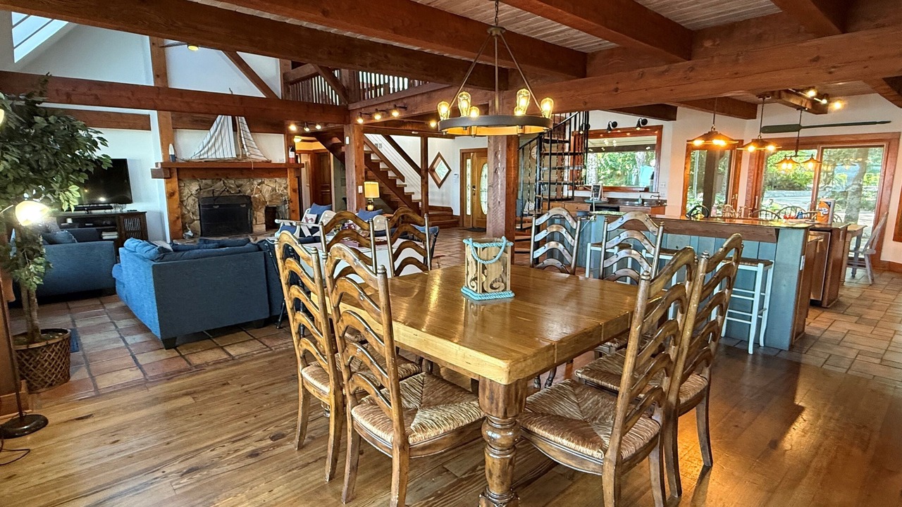 Photo of Livingroom in Gulf Breeze