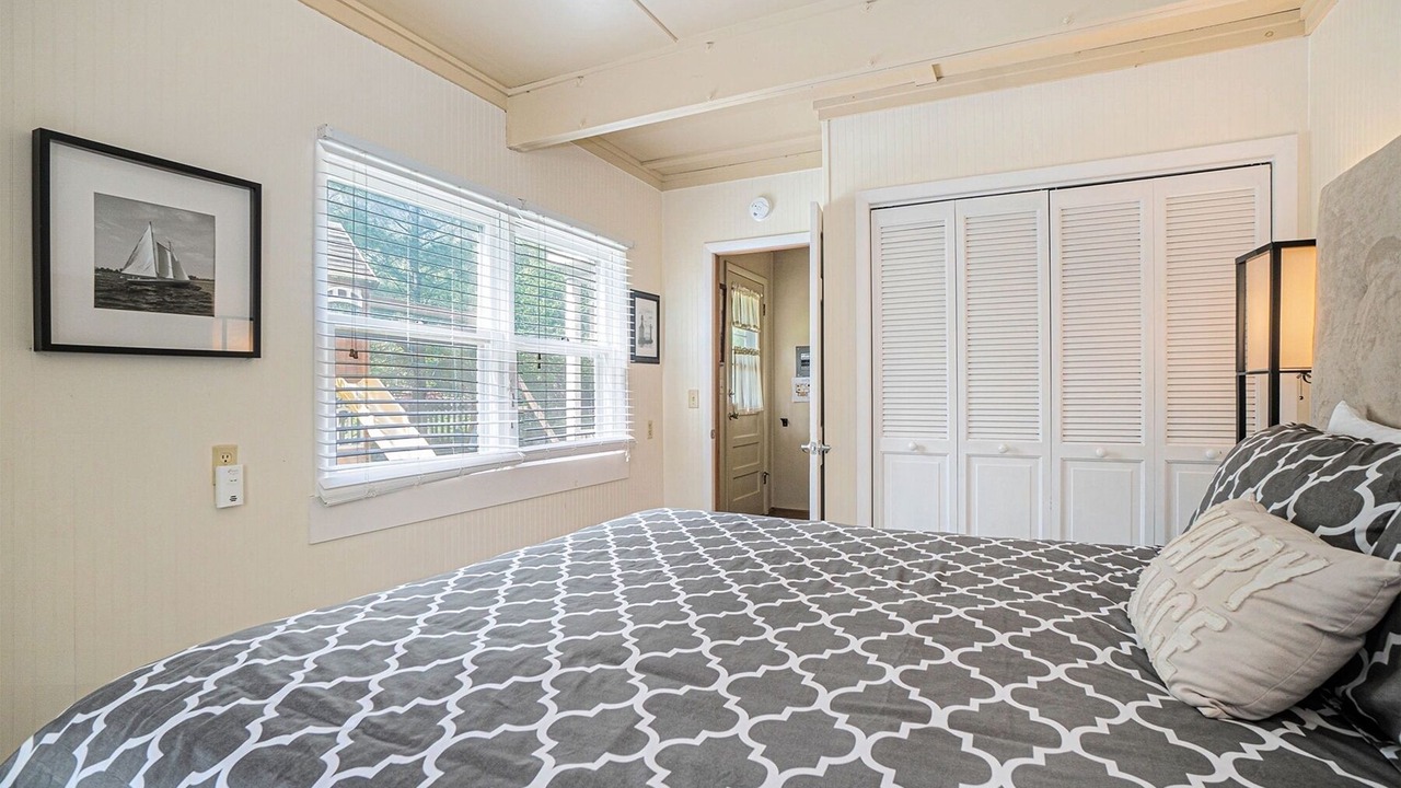 Photo of Bedroom in Saugatuck