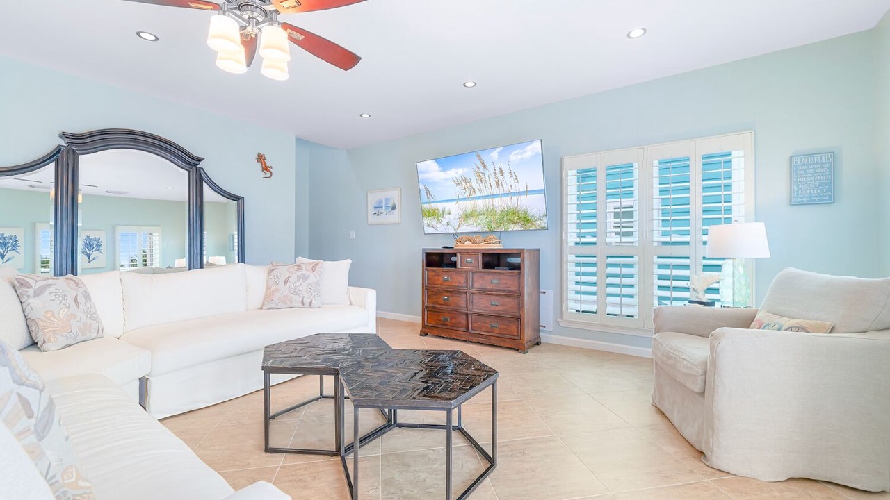 Photo of Livingroom in Orange Beach