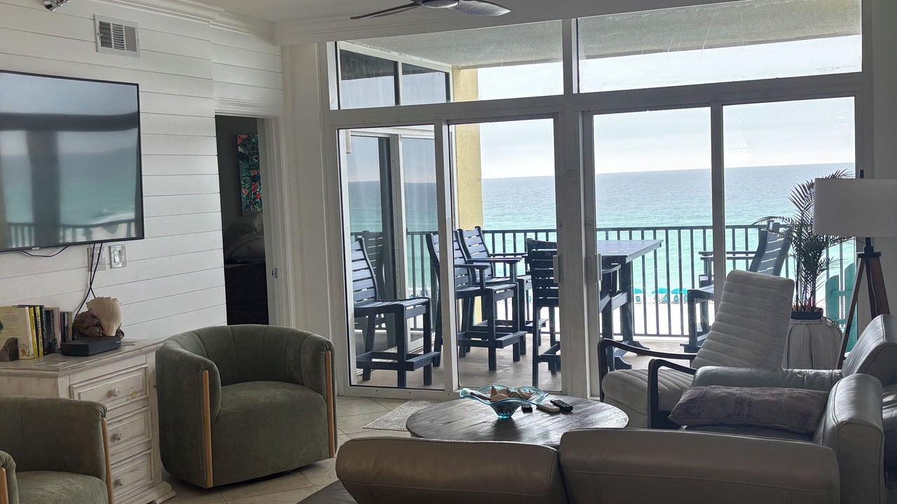 Photo of Livingroom in Destin