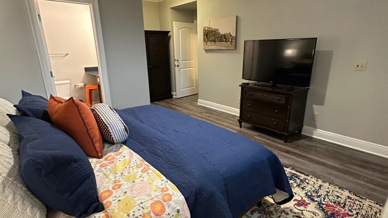 Photo of Bedroom in Auburn