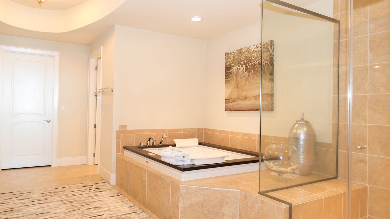Photo of Bathroom in Orange Beach