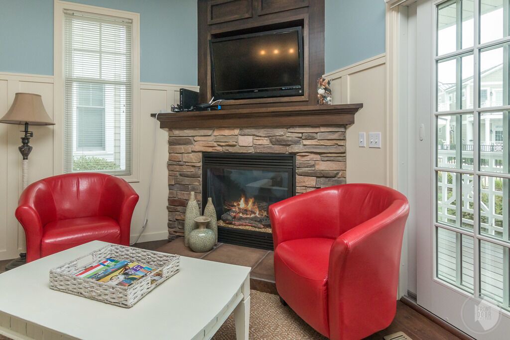 Photo of Livingroom in Saugatuck