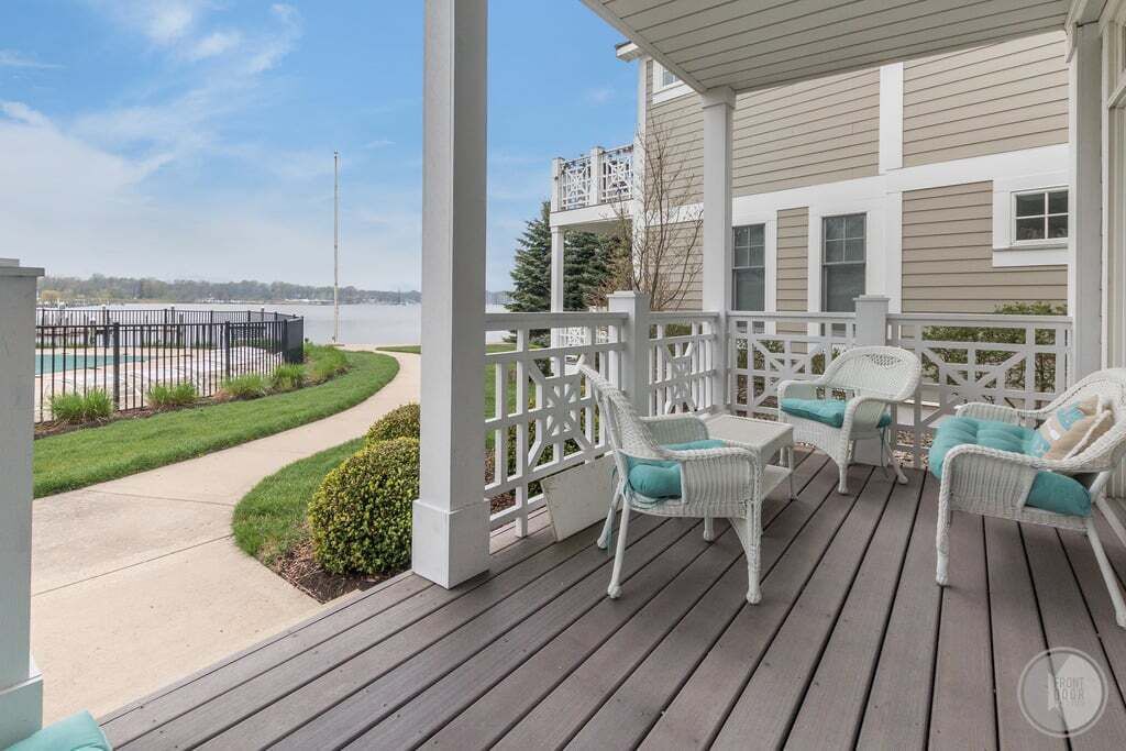Photo of Patio Balcony in Saugatuck