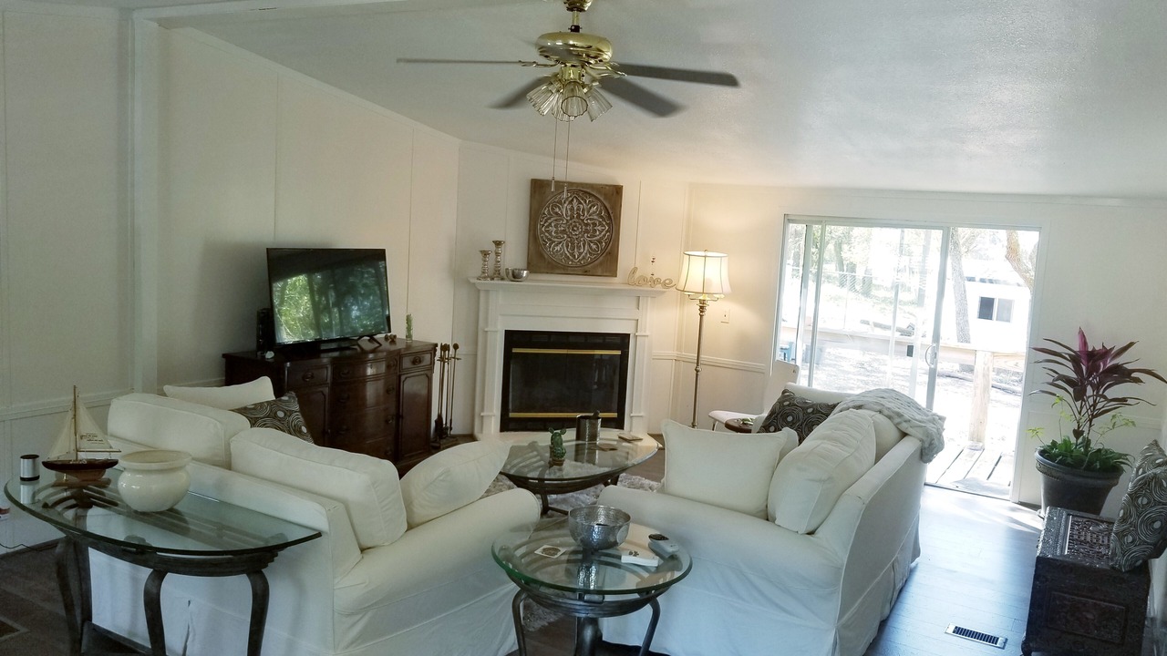 Photo of Bedroom in Ono Island