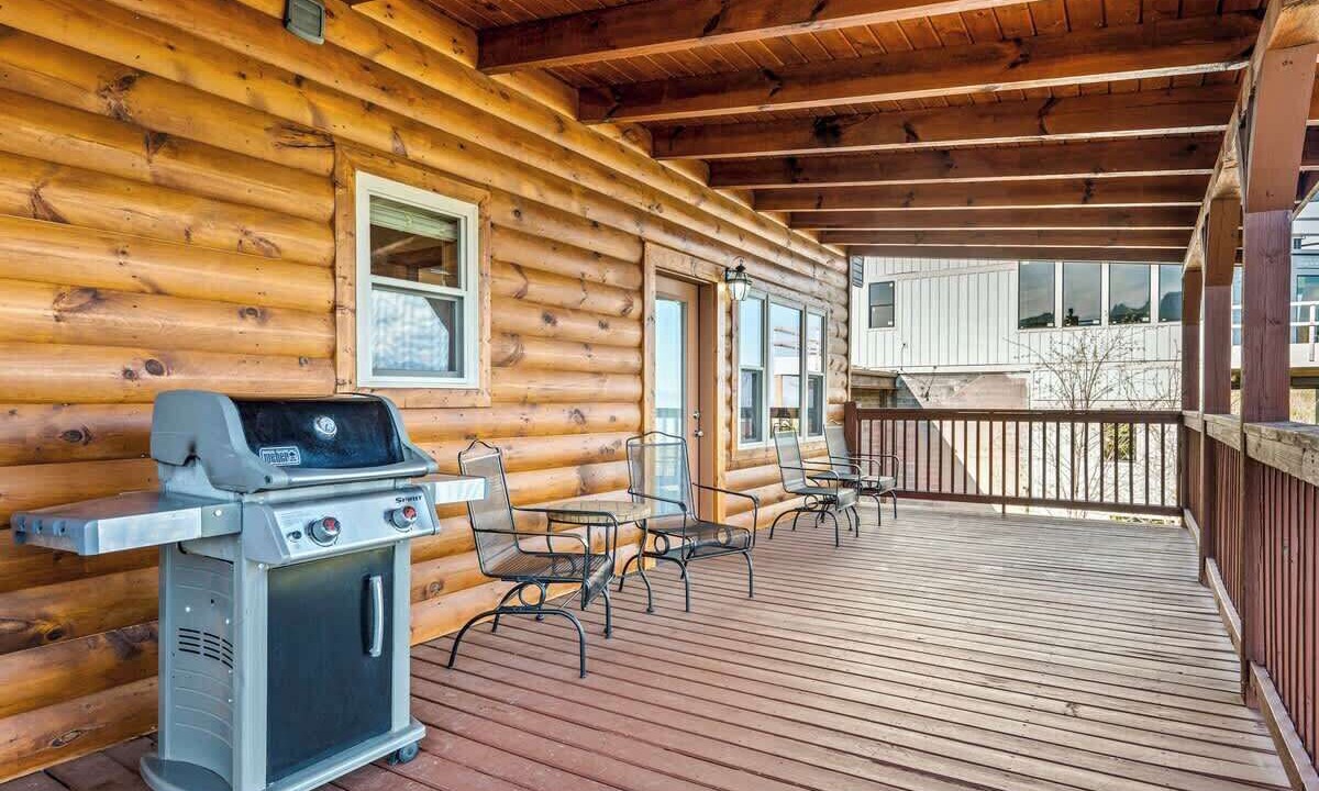 Photo of Patio Balcony in Chalet Village North
