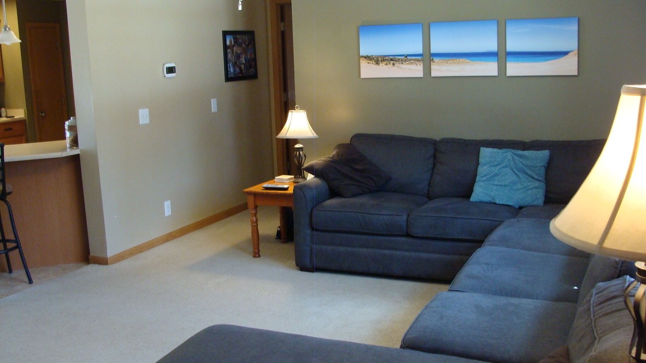 Photo of Livingroom in Beulah