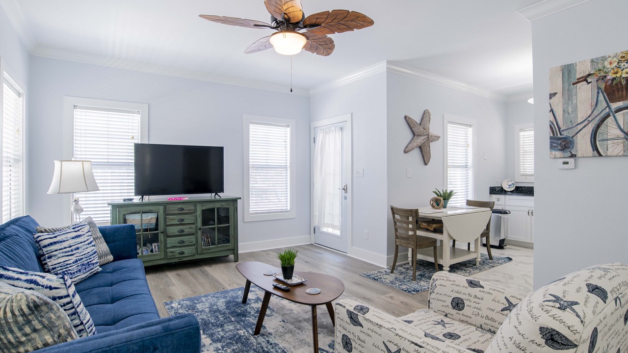 Photo of Livingroom in Ono Island