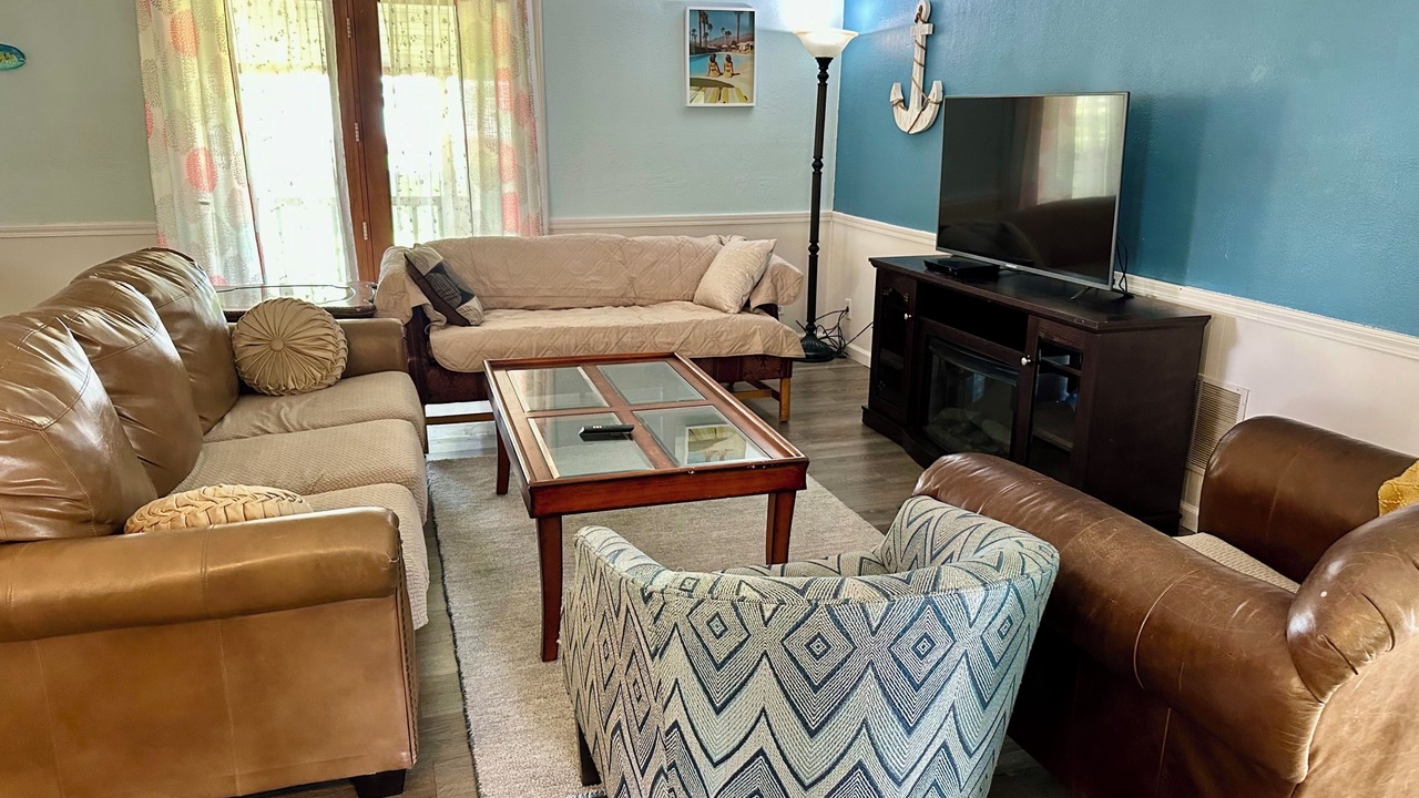 Photo of Livingroom in Fremont