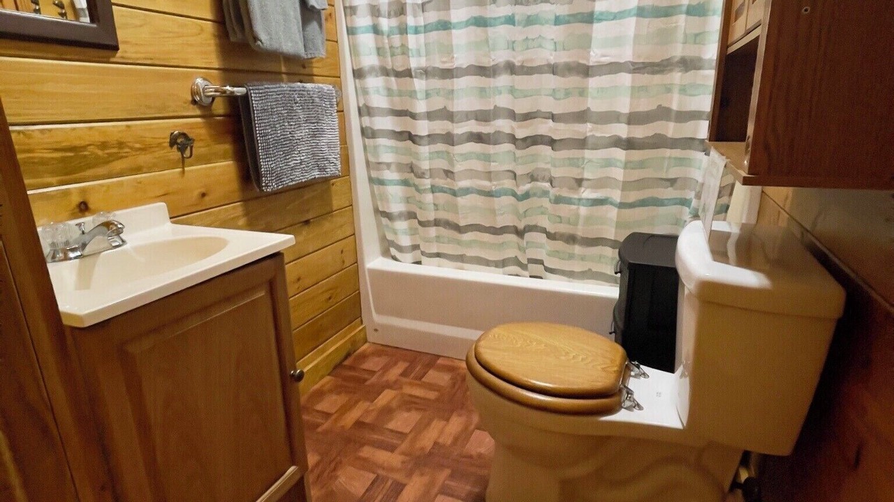 Photo of Bathroom in Manistee