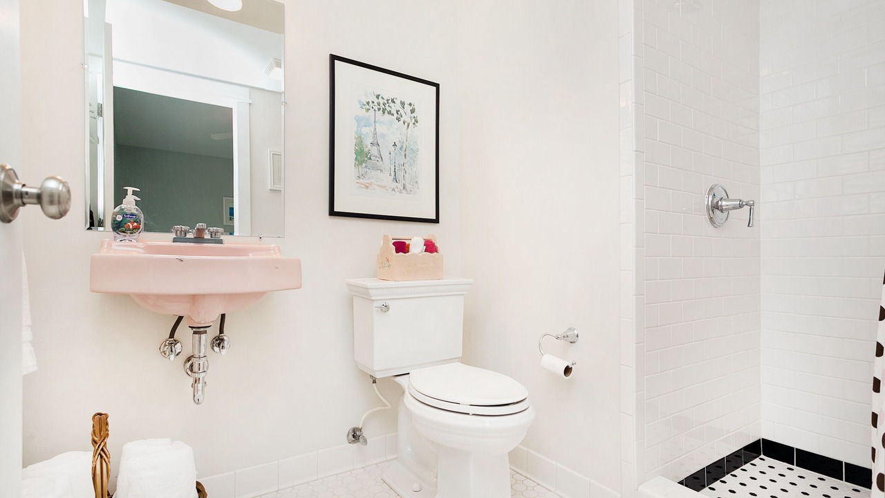 Photo of Bathroom in Douglas