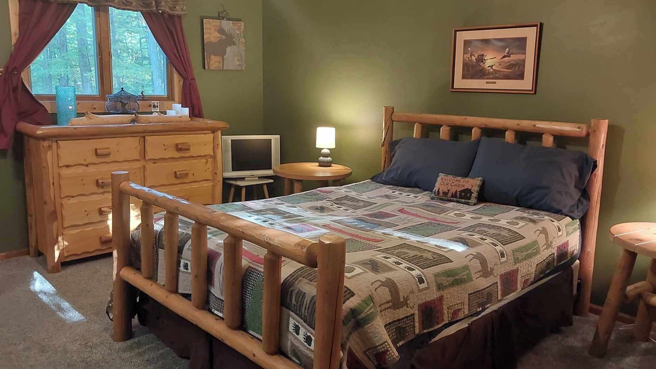 Photo of Bedroom in Ludington