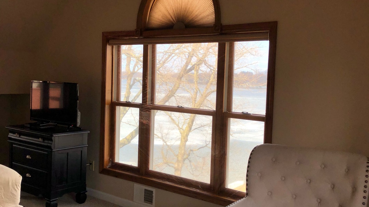 Photo of Livingroom in Paw Paw Lake