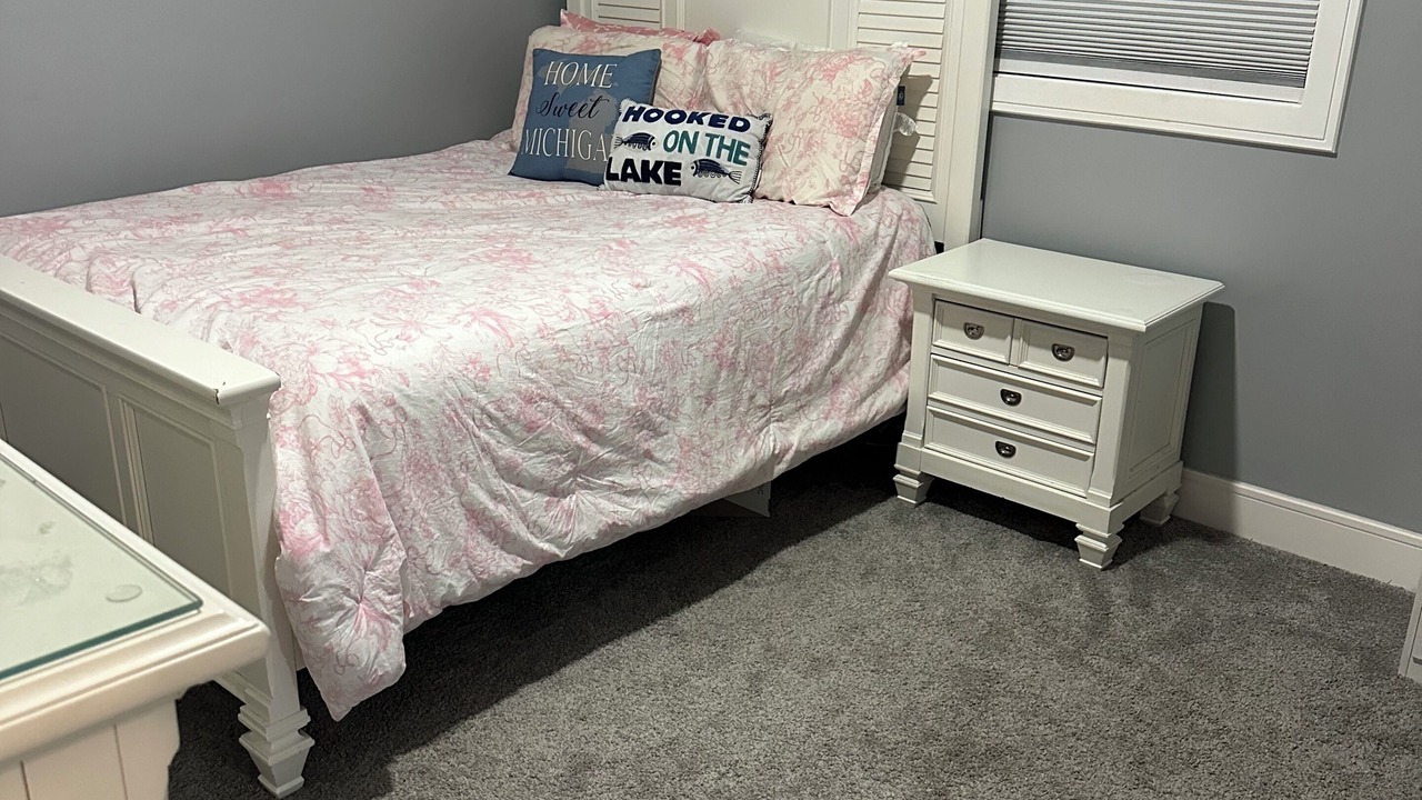 Photo of Bedroom in Haslett