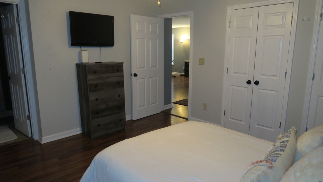 Photo of Bedroom in Tuscaloosa