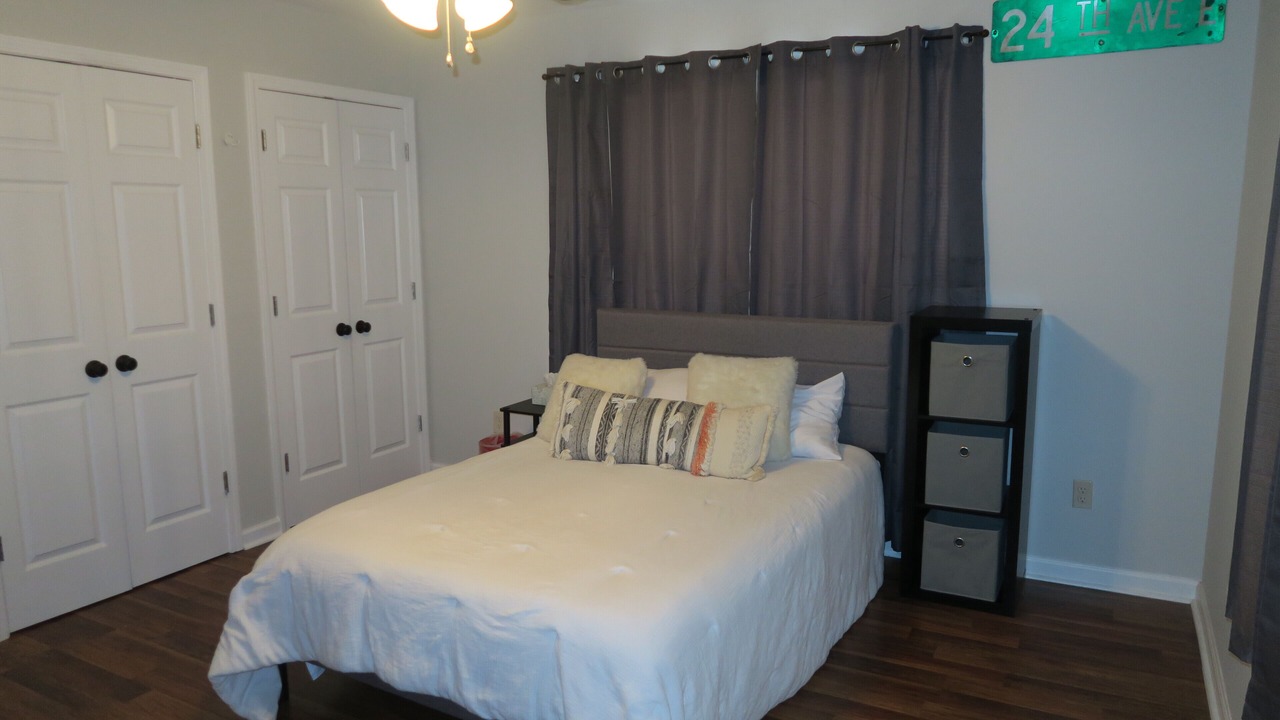 Photo of Bedroom in Tuscaloosa