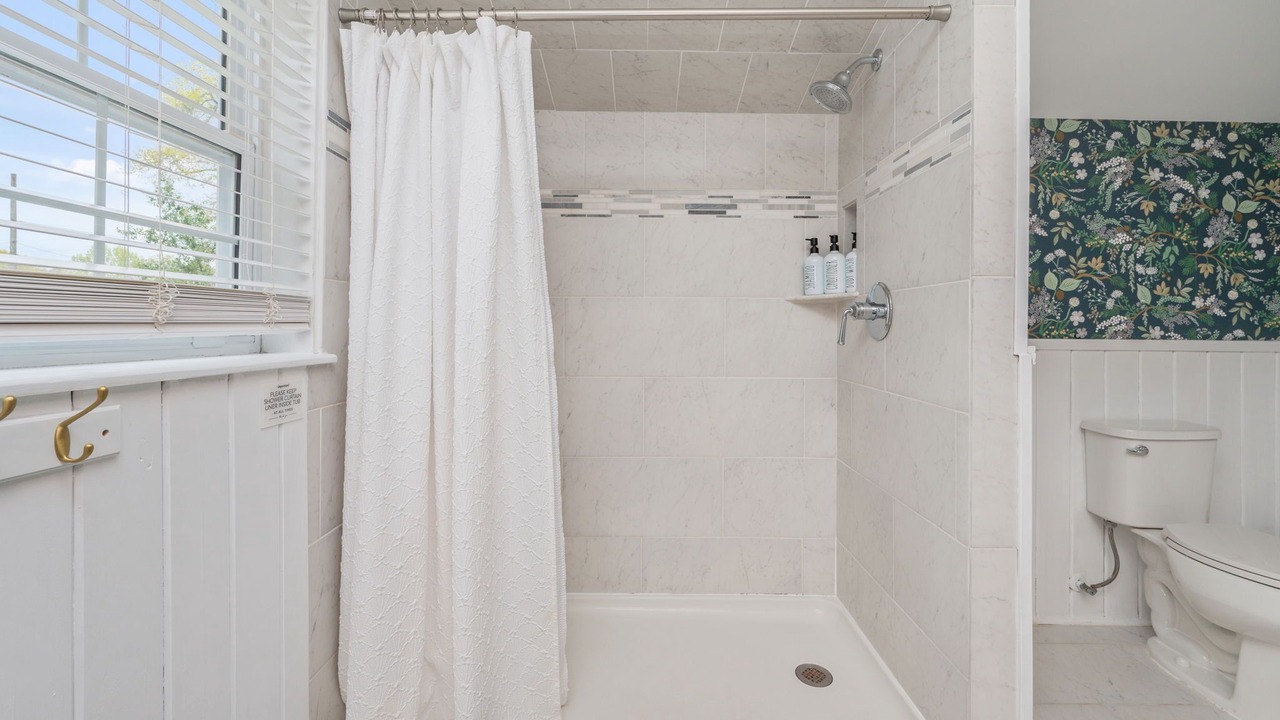 Photo of Bathroom in De Funiak Springs