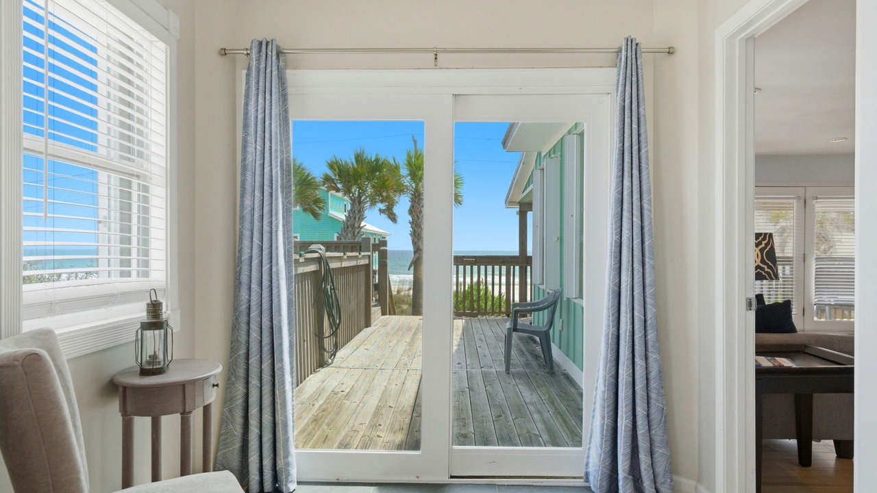 Photo of Patio Balcony in Surf Side Shores