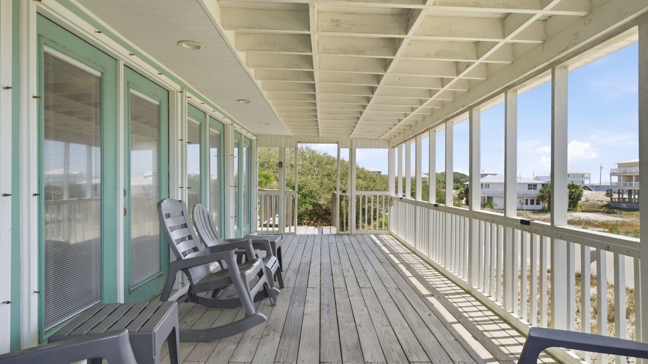 Photo of Patio Balcony in Surf Side Shores