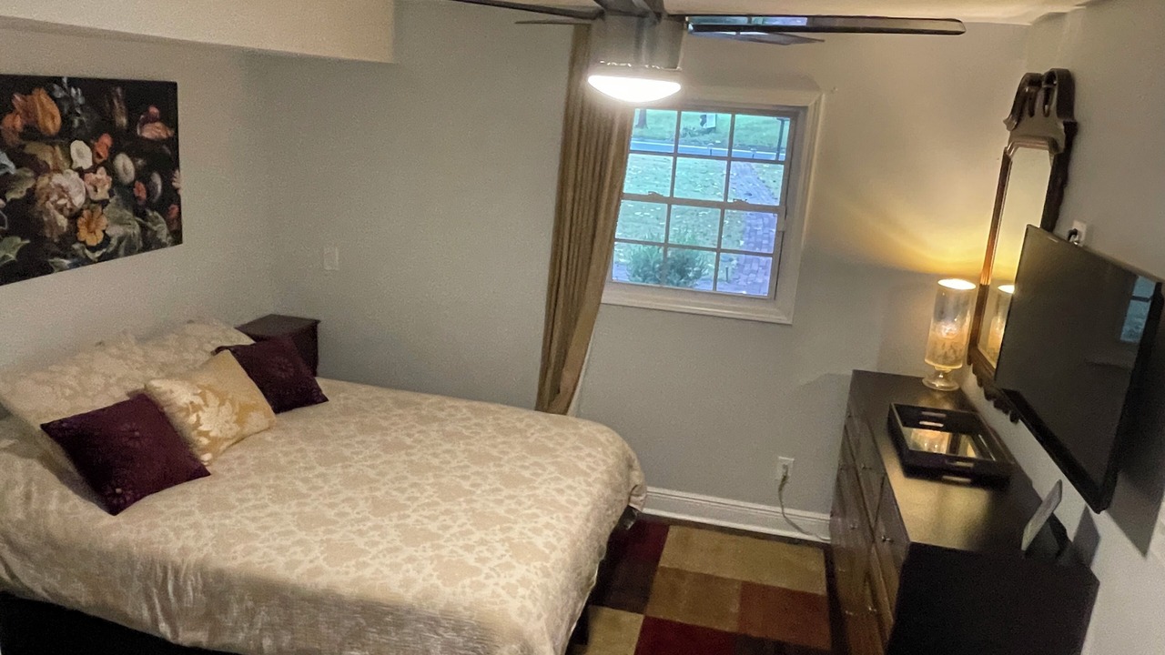 Photo of Bedroom in Hapeville